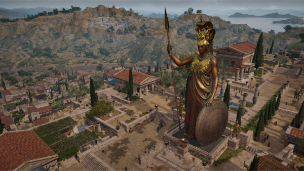 Atenea de oro en la ciudad